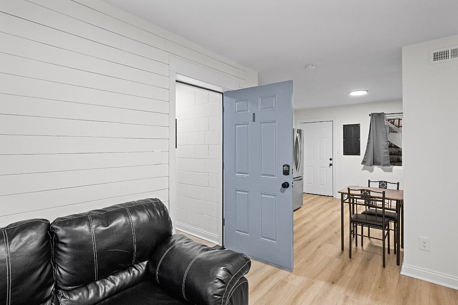 Furnished Finder property 668770_4 photo 3
