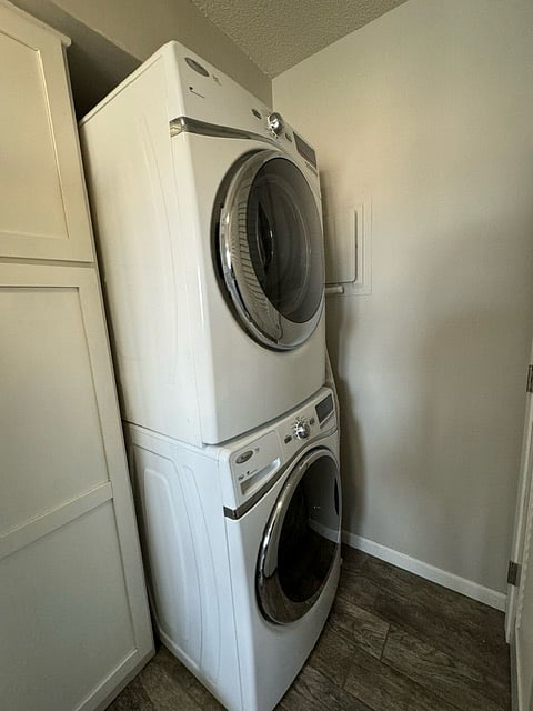 Furnished Finder property 668790_1 photo 8