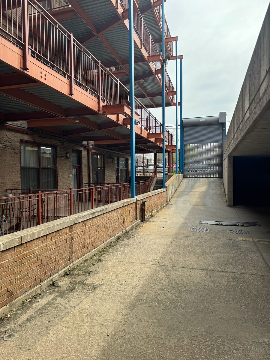 Alley Entrance