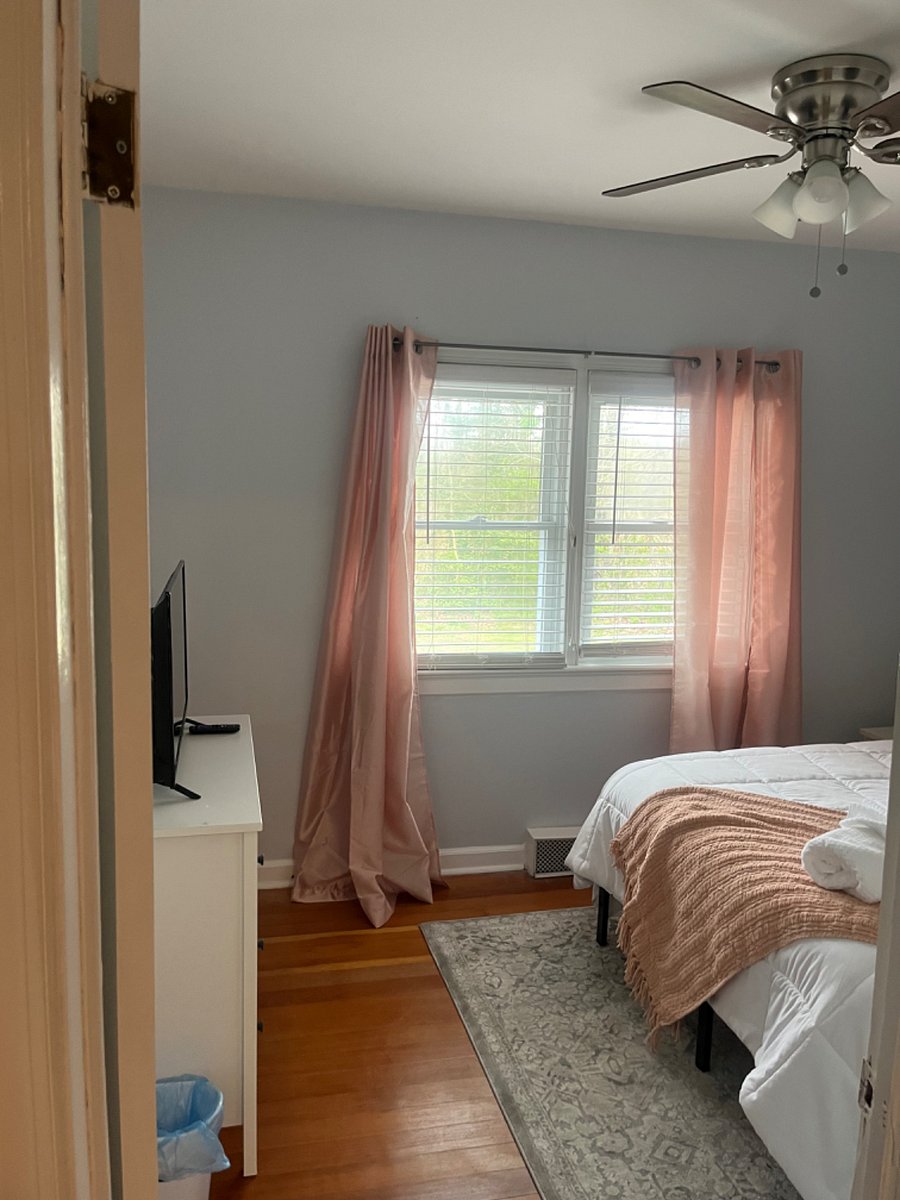 A touch of shabby chic brings a vintage flair