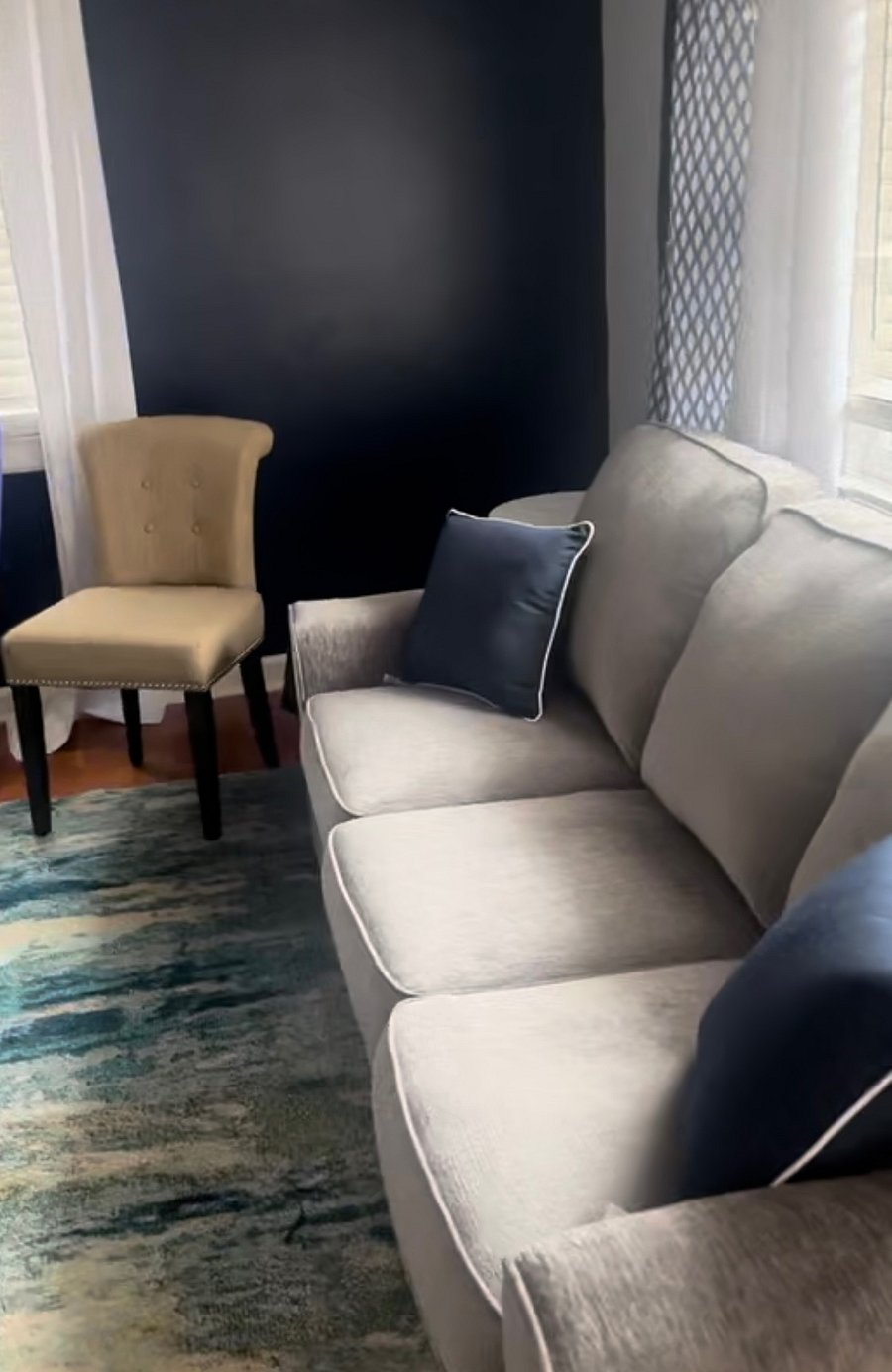 comfortable and cozy Family Room 
