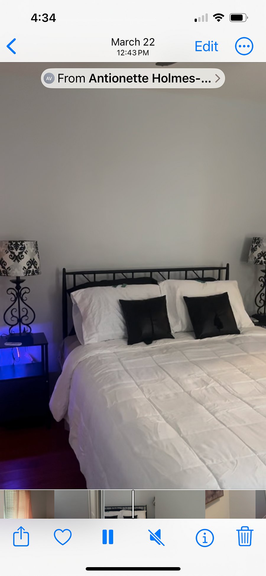 The Master bedroom has its own private en suite.