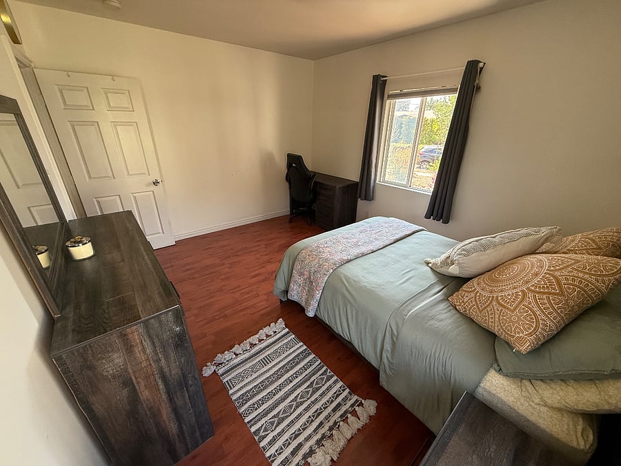 Furnished Finder property 668856_1 photo 4