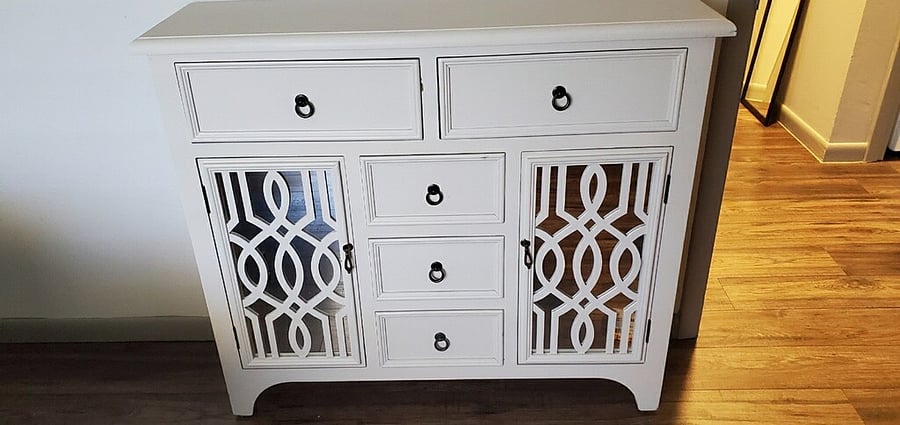 2nd dresser
