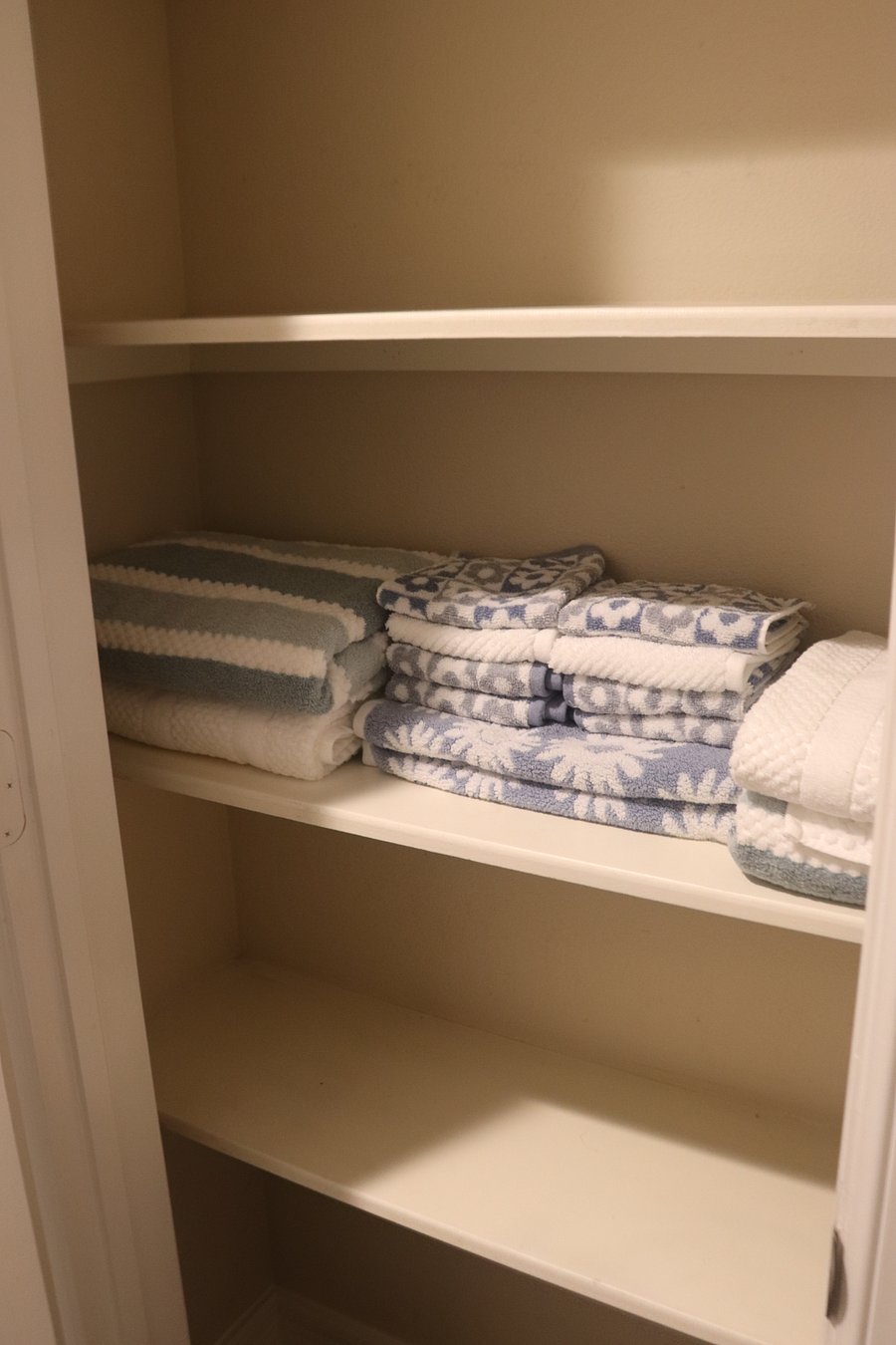 King Suite 2nd closet.