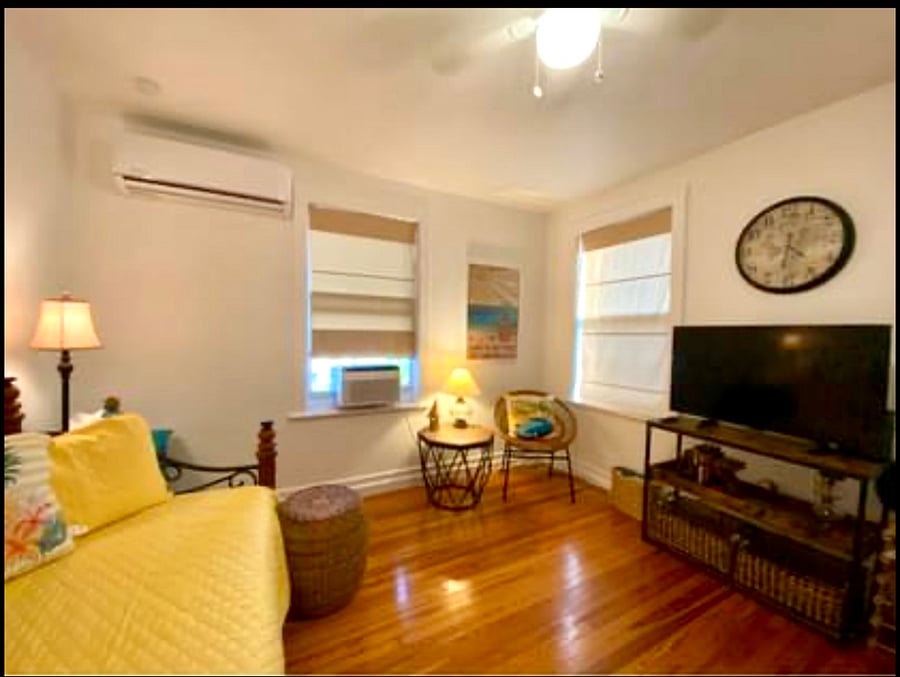Living/dining room