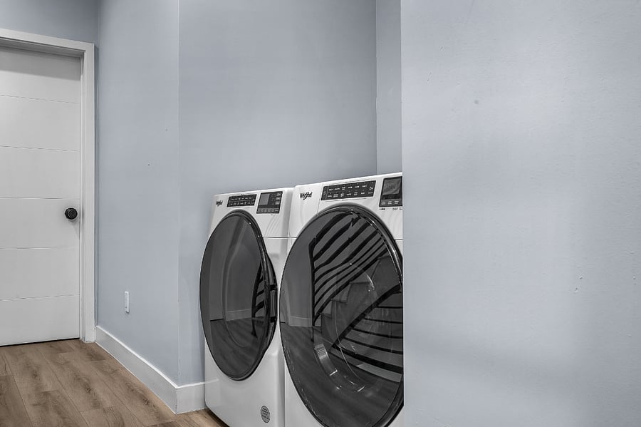 Laundry in unit