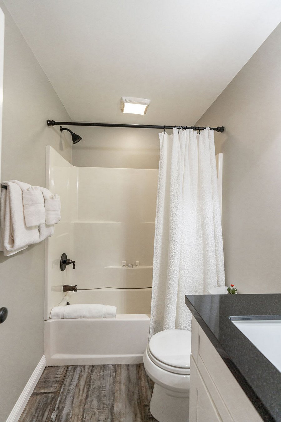 Furnished Finder property 669045_1 photo 9
