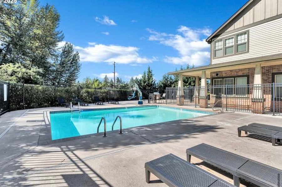 Furnished Finder property 669108_1 photo 11