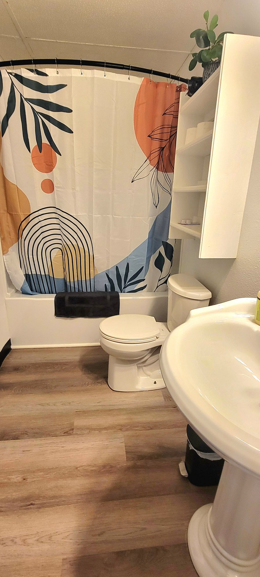 Shared bath