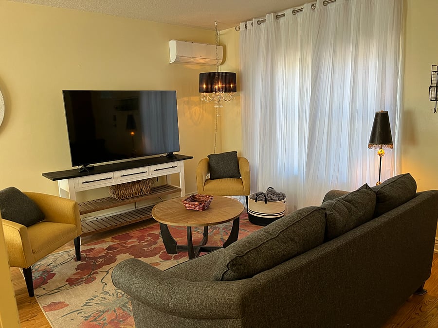 Furnished Finder property 669116_2 photo 7