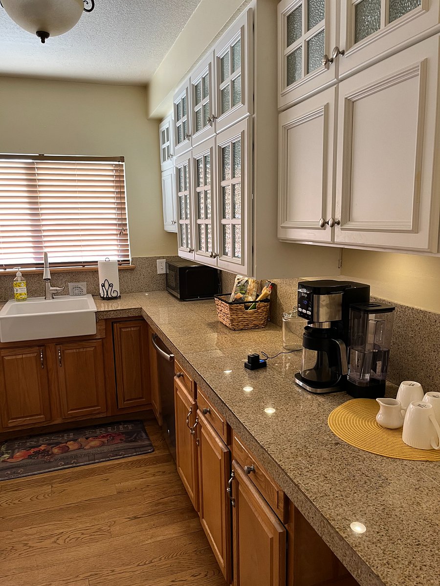 Furnished Finder property 669116_2 photo 11