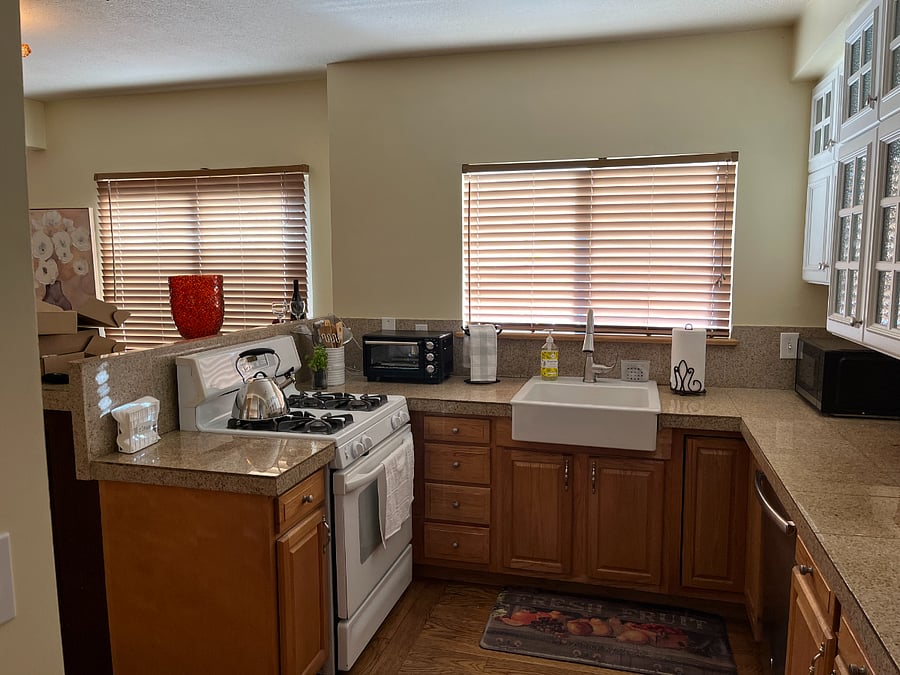 Furnished Finder property 669116_2 photo 10