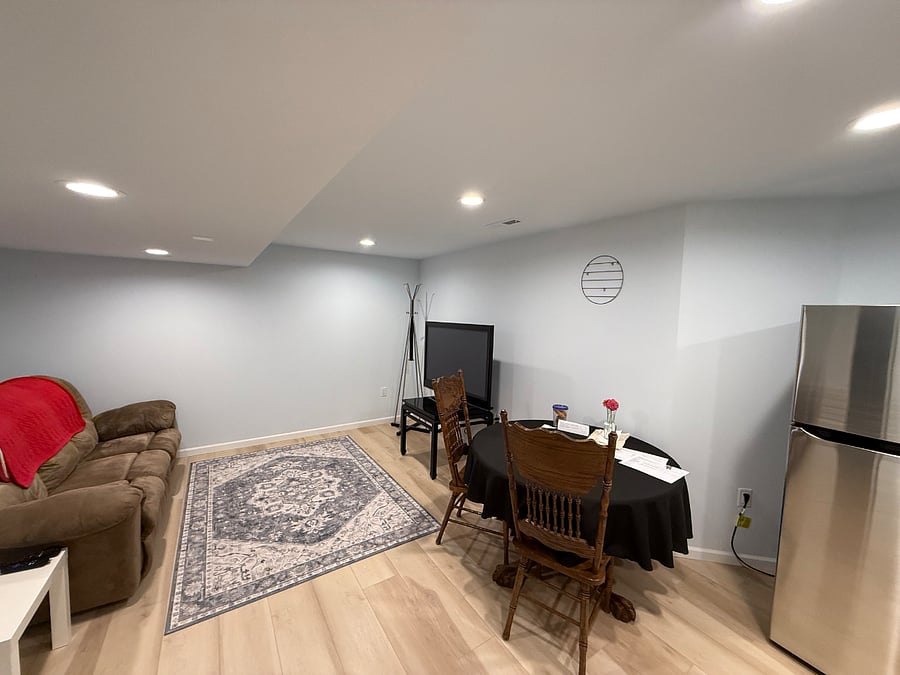Added a different rug in 2025 so wanted to show that!