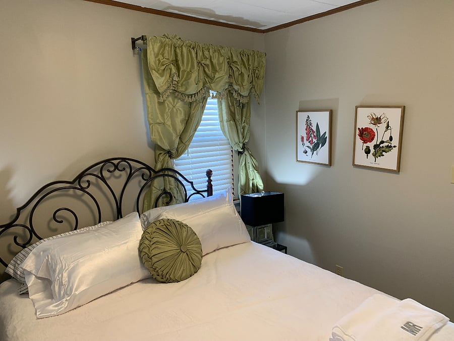 Furnished Finder property 669228_1 photo 18
