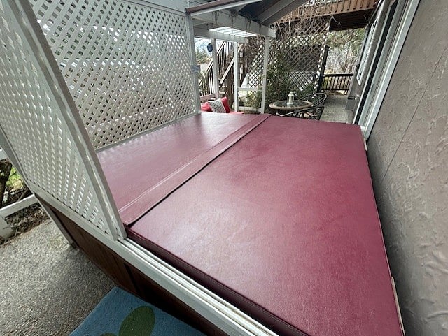 Access to shared hot tub
