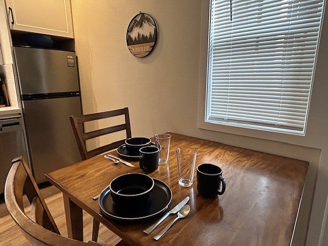 Furnished Finder property 669320_1 photo 4