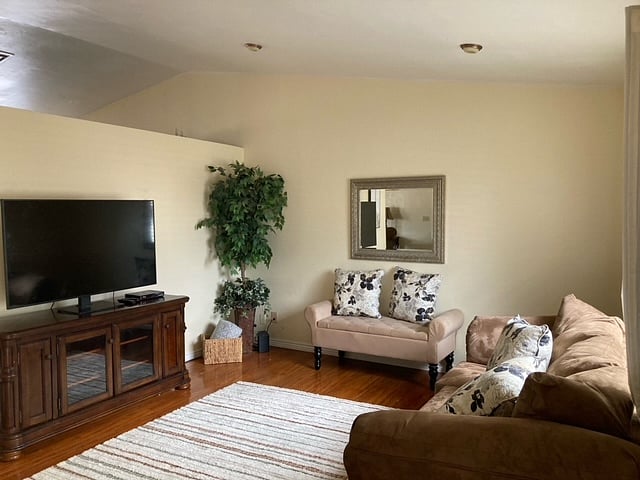Furnished Finder property 669339_1 photo 6