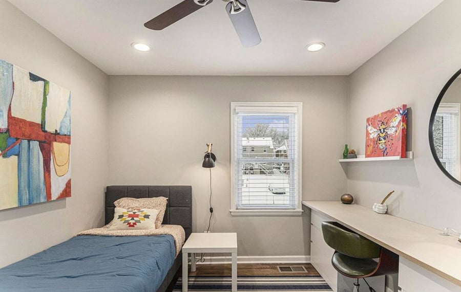Upper Level 2nd Bedroom