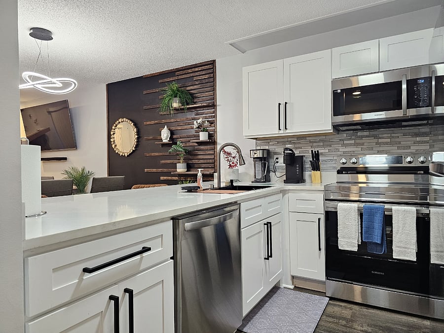 Furnished Finder property 669589_1 photo 9