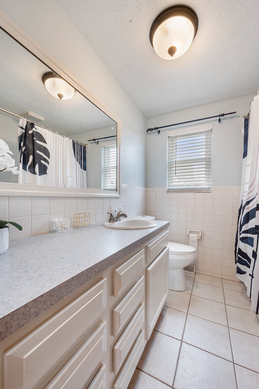 Furnished Finder property 669632_2 photo 15