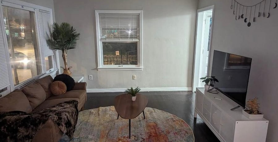 Furnished Finder property 669646_1 photo 7