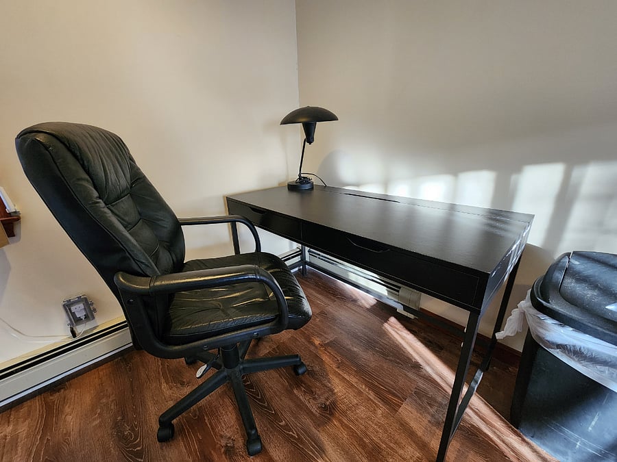 Big comfy chair and large desk
