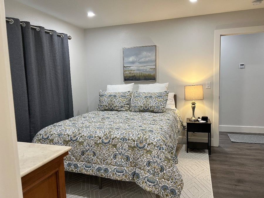 Furnished Finder property 669757_1 photo 12