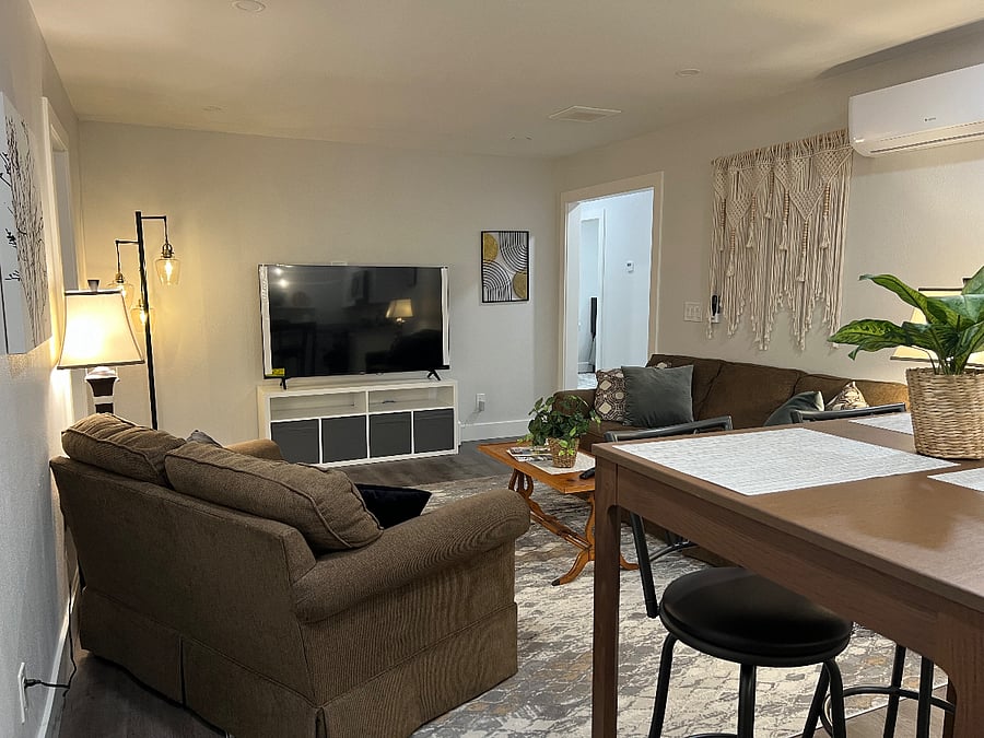 Furnished Finder property 669757_1 photo 13