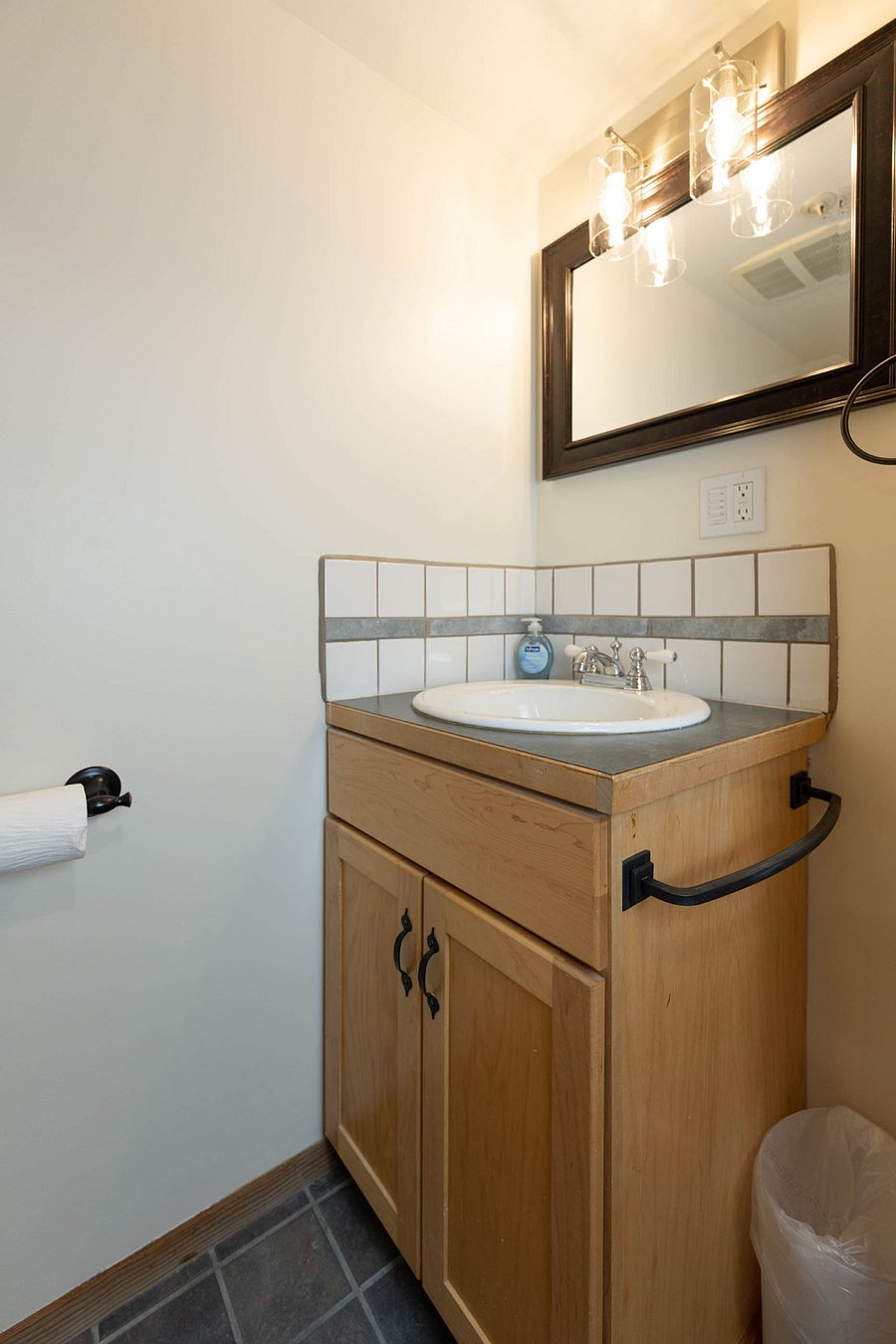 Furnished Finder property 669762_1 photo 11