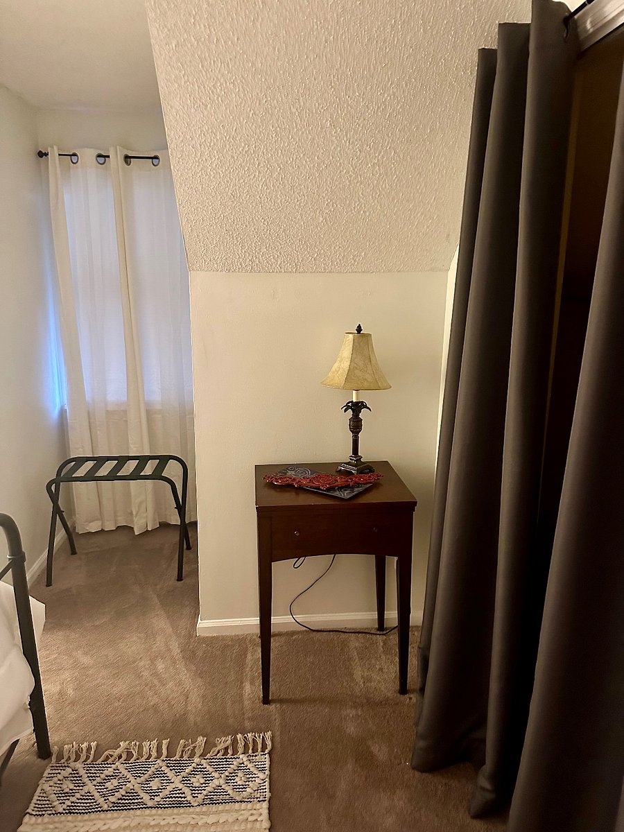 Furnished Finder property 669767_1 photo 6