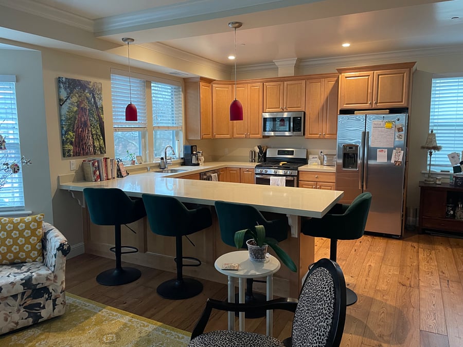 Shared kitchen with me.