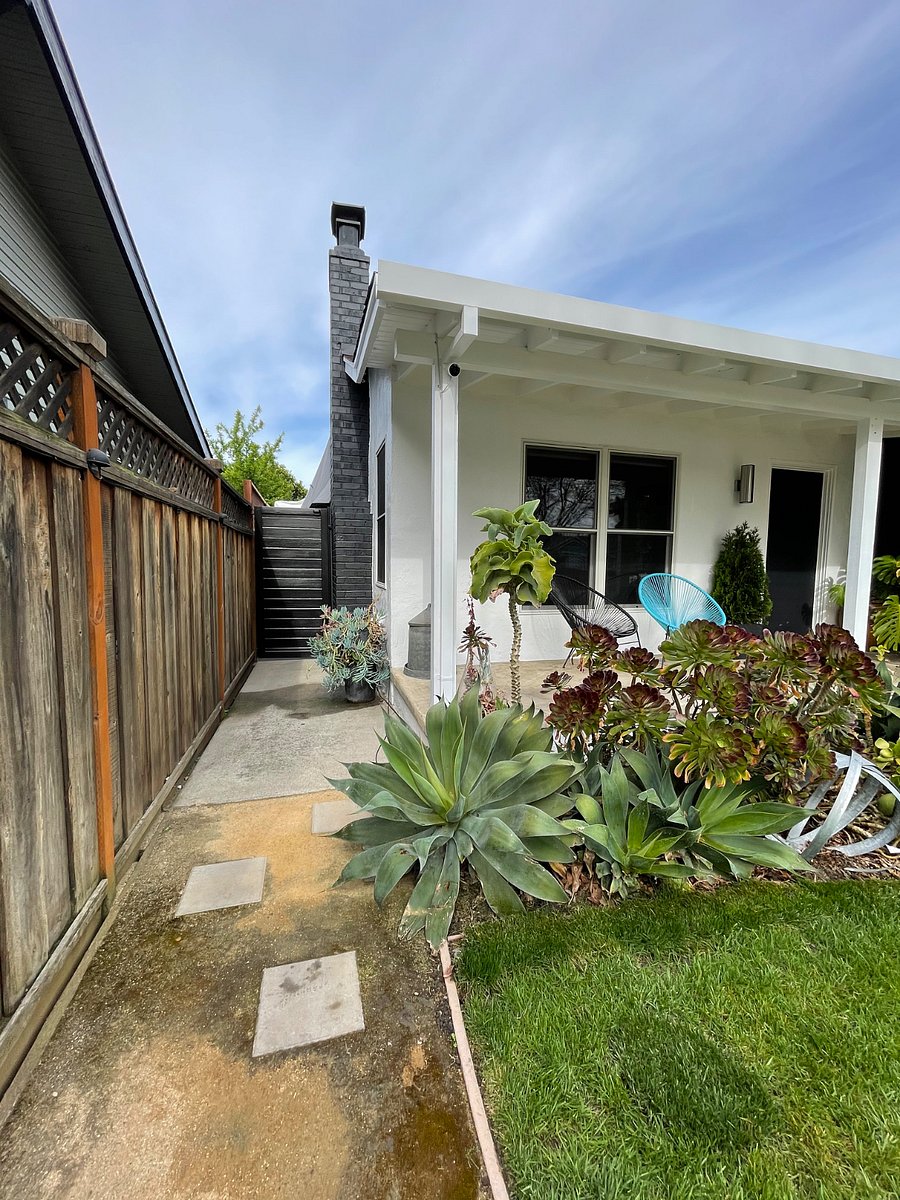 Furnished Finder property 669797_1 photo 1
