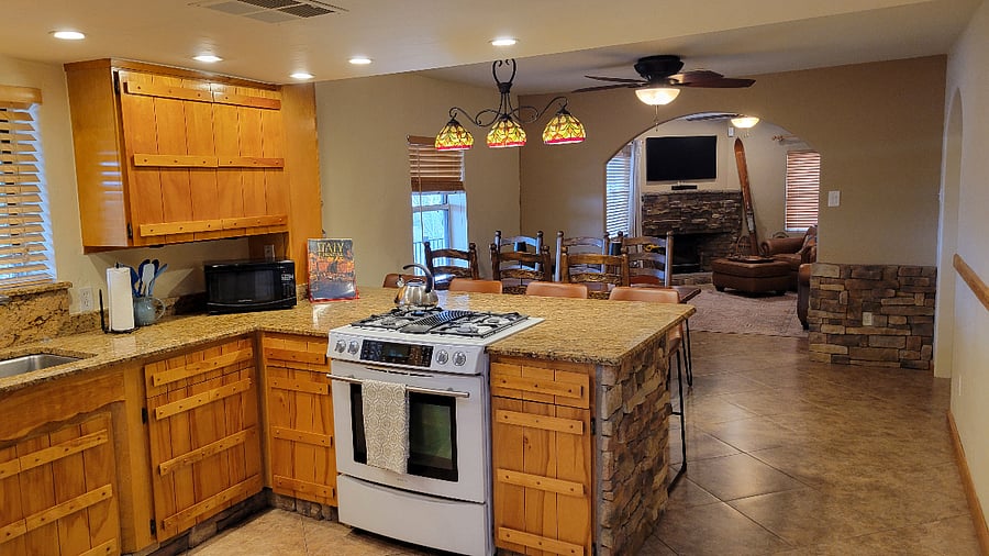 Furnished Finder property 669867_1 photo 4