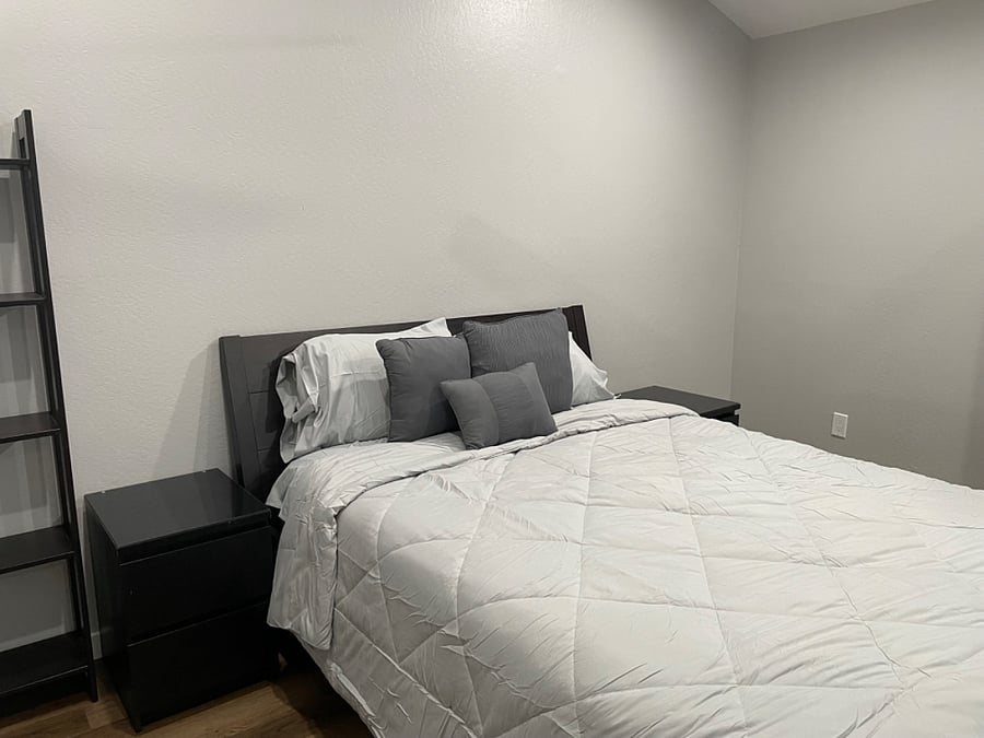 Furnished Finder property 669874_1 photo 13