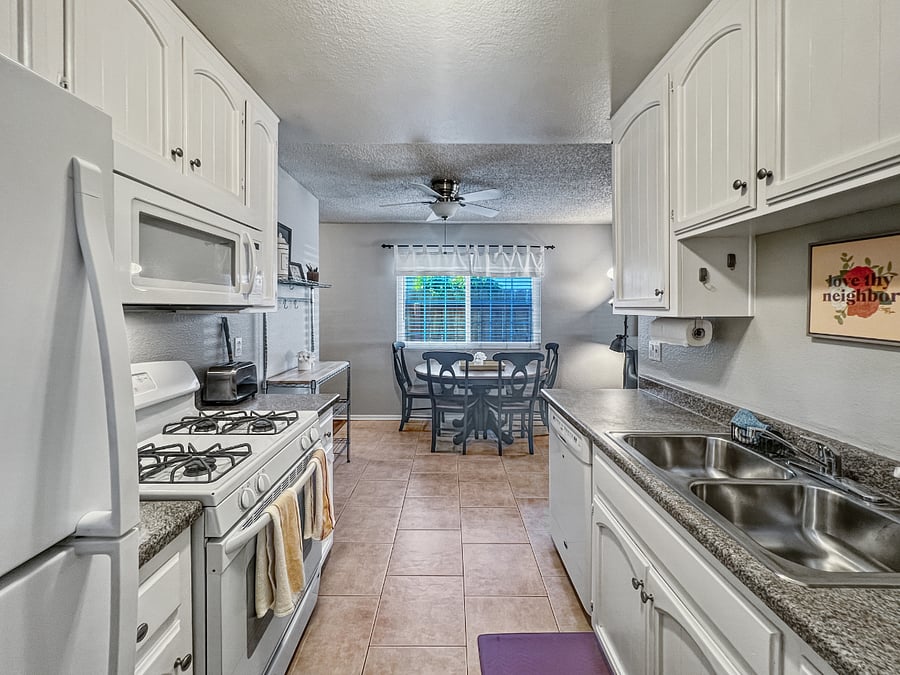 Furnished Finder property 669896_1 photo 10