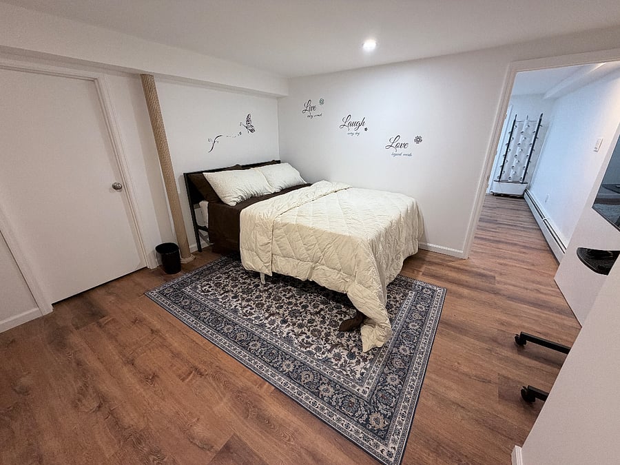 Furnished Finder property 669935_1 photo 7
