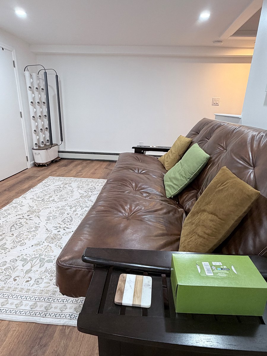 Furnished Finder property 669935_1 photo 11