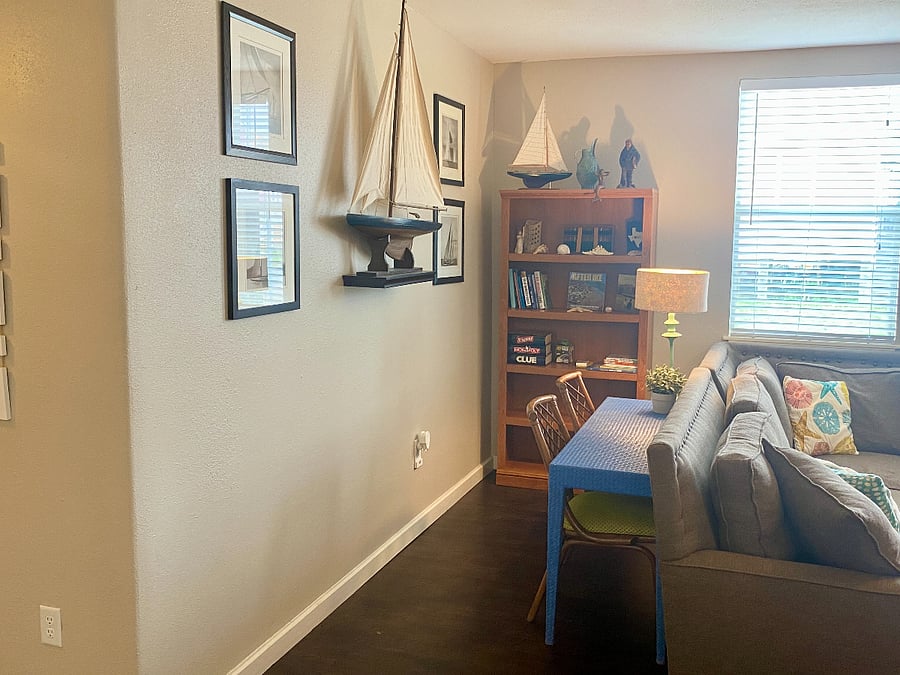 Desk area
