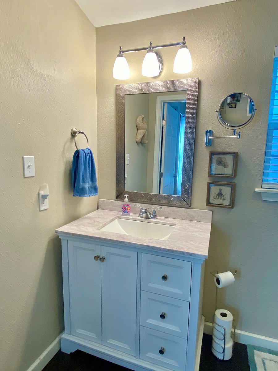 Master bathroom