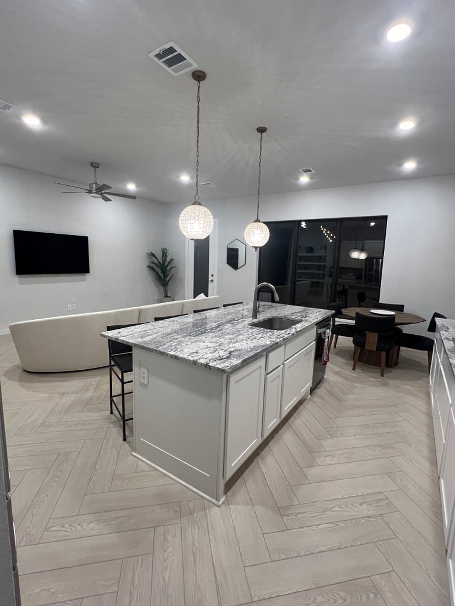 Furnished Finder property 669971_1 photo 5