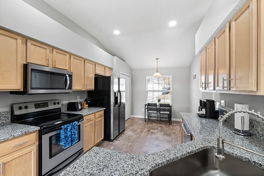 Furnished Finder property 669982_1 photo 9