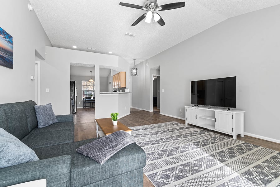 Furnished Finder property 669982_1 photo 3