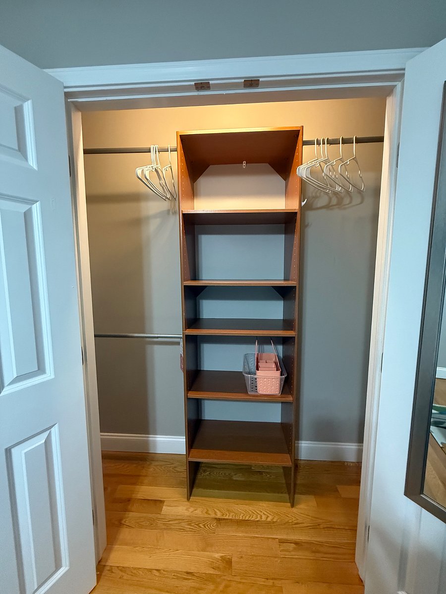 Rm 2 Closet