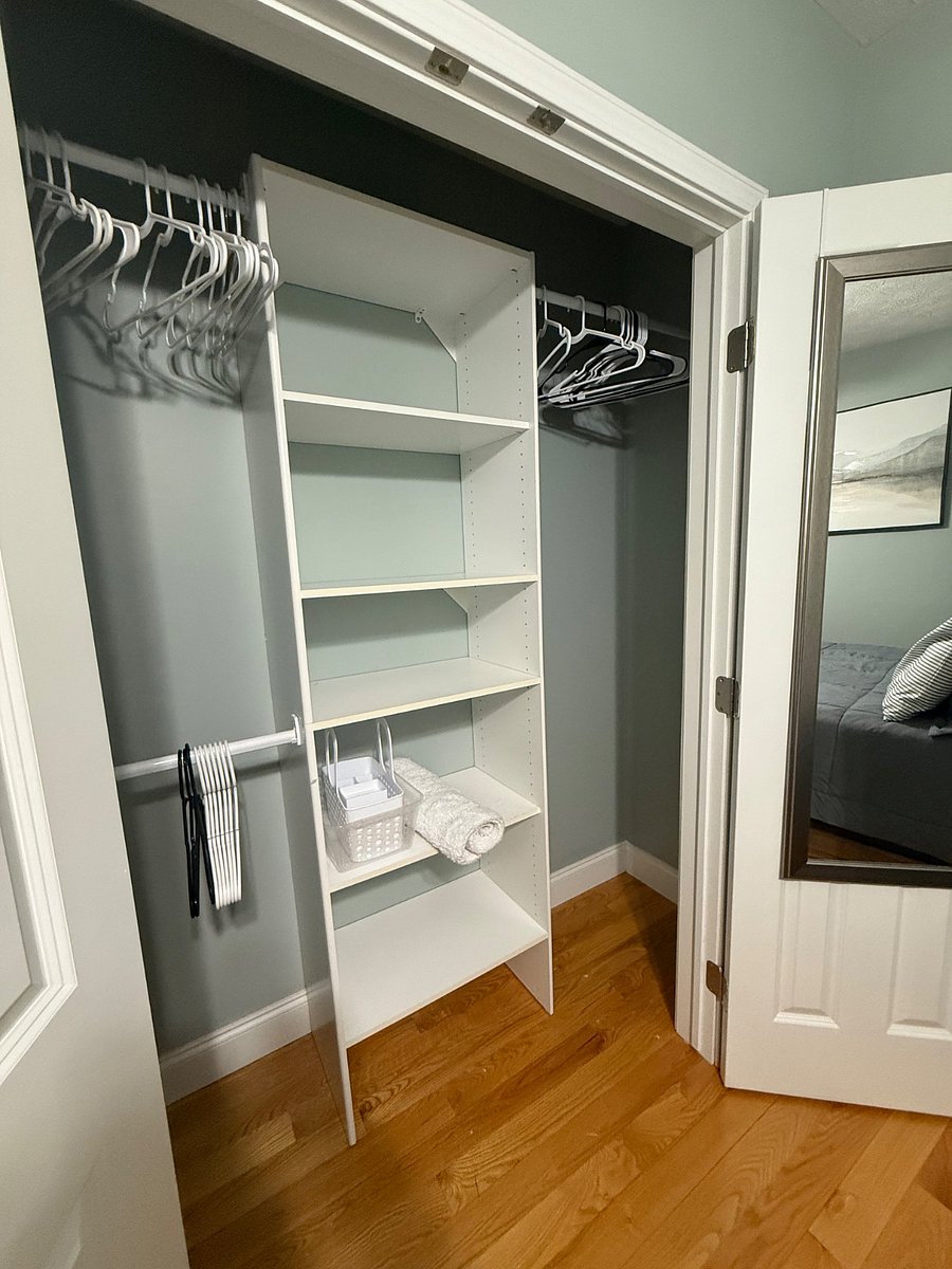 Rm 3 Closet