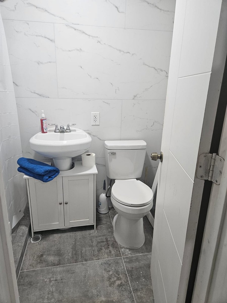 Furnished Finder property 670080_1 photo 7
