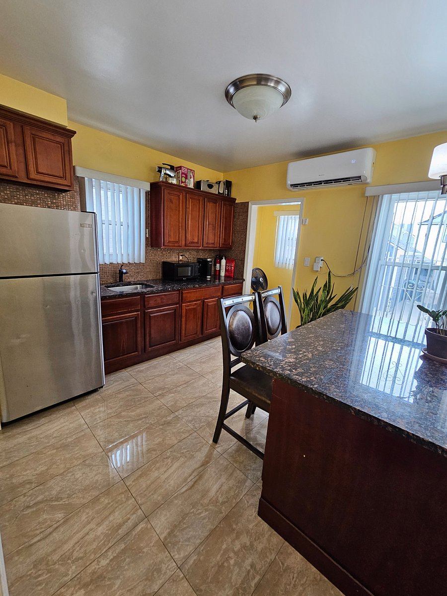 Furnished Finder property 670097_2 photo 3