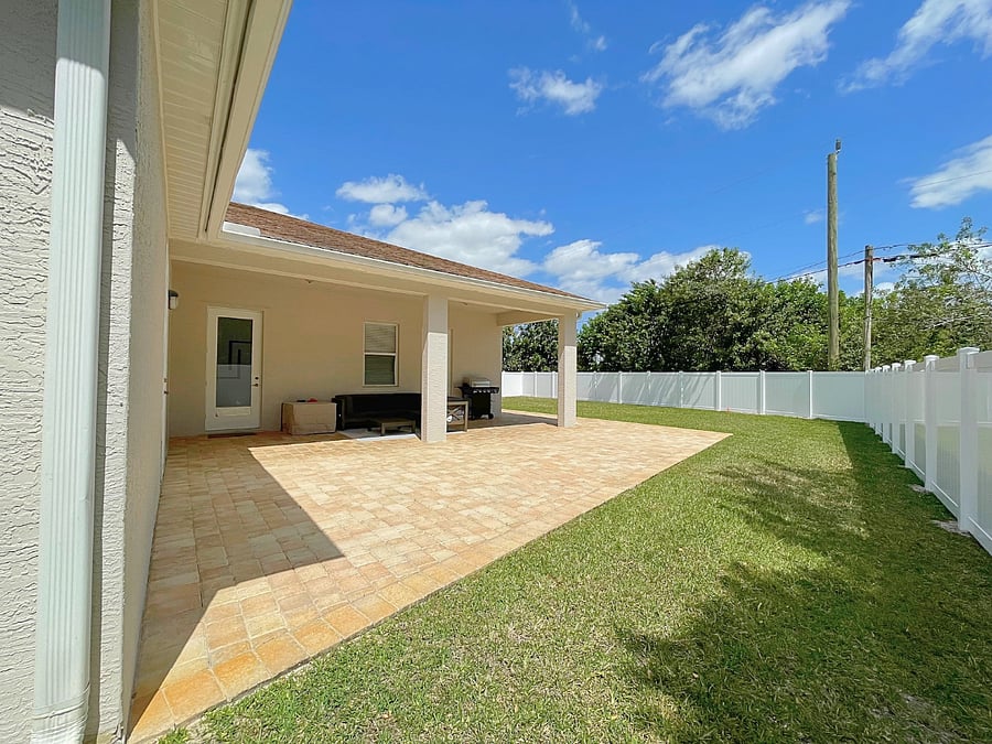 Furnished Finder property 670135_1 photo 18