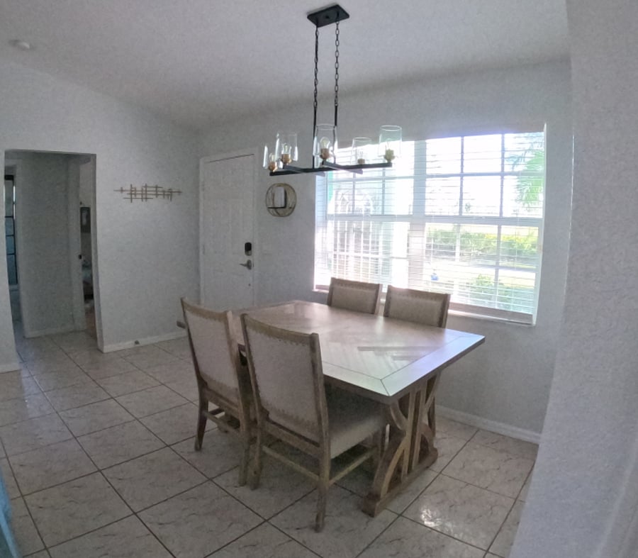 Furnished Finder property 670148_1 photo 3
