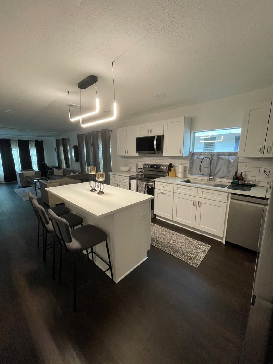 Furnished Finder property 670160_2 photo 8